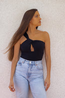 ALMUDENA NEGRO