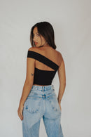 CRYSTAL NEGRO