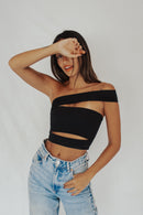 CRYSTAL NEGRO