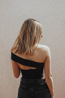 CRYSTAL NEGRO